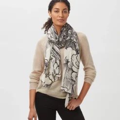 The Met Store Dürer Apocalypse Unisex Oblong Scarf