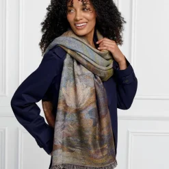Outlet The Met Store Monet Bridge and Water Lilies Shawl